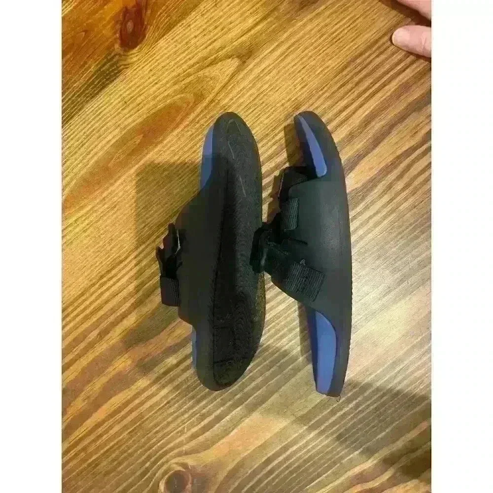 Chaco chillos slide